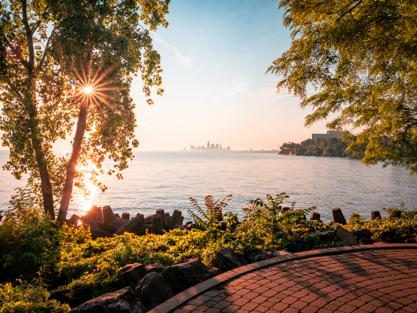 Summer Sunflares over Cleveland, Ohio from Lakewood Park